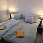 Apartmán Exclusive 2 Med 4 Baeddar I Stort Sovrum Varav 2 Baeddar Staenga Om Sig
