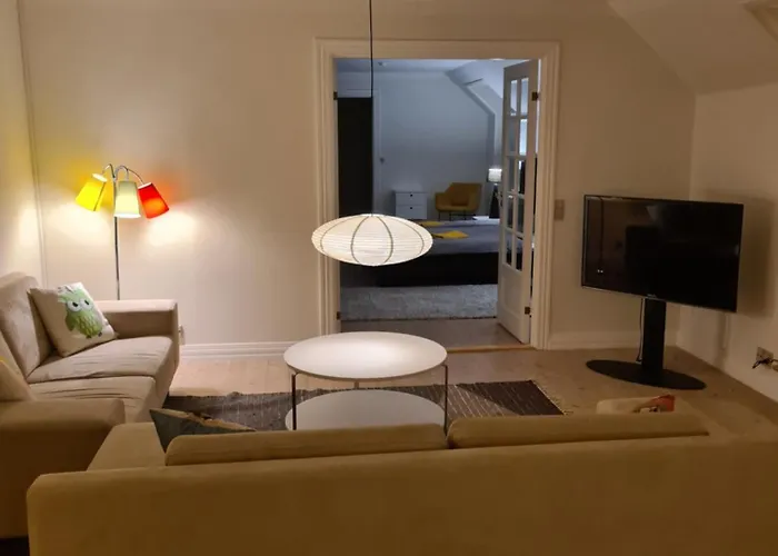 Exclusive 2 Med 4 Baeddar I Stort Sovrum Varav 2 Baeddar Staenga Om Sig *