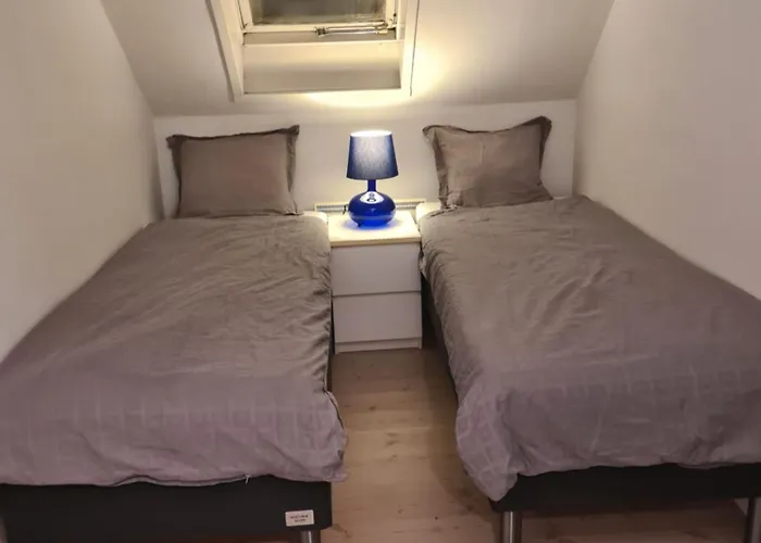 Exclusive 2 Med 4 Baeddar I Stort Sovrum Varav 2 Baeddar Staenga Om Sig * Frederikshavn